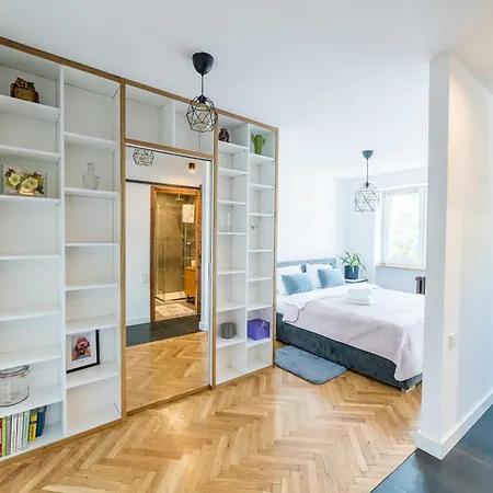 Stary Browar Jungle Apartment Poznan